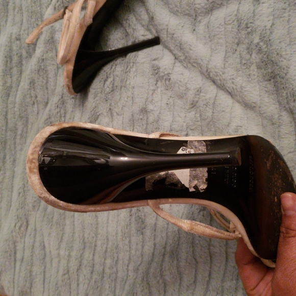 SERGIO ROSSI HEELS - Picture 5 of 8